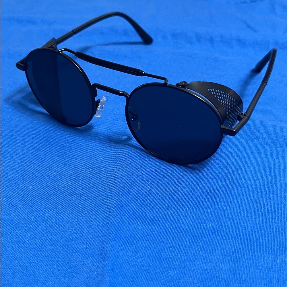 RONSOU Black Round Steampunk Sunglasses MEN’S  sunglasses women’s sunglasses
